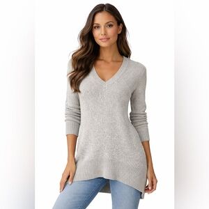 BCBG Generation Gray Knit V-Neck Sweater Dress XS/S